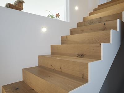 Escalier - Habillage d’un escalier en béton